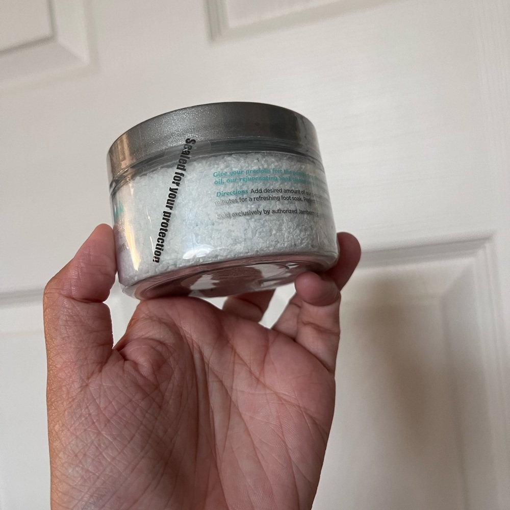 Sealed Jamberry Peppermint Foot Soak